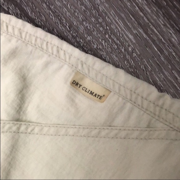 McKinley Women’s Cargo Hiking Shorts, size 8 - Picture 3 of 8